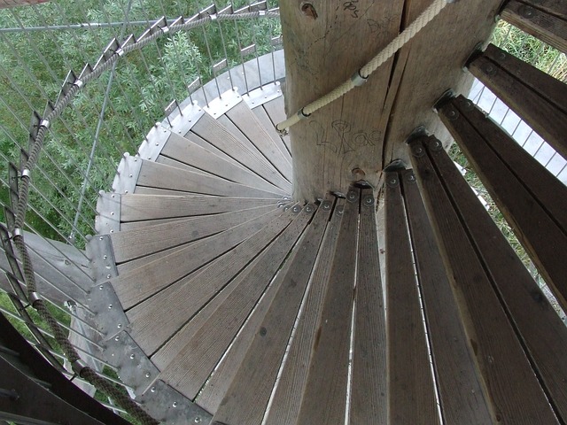 Vynášené schodiště